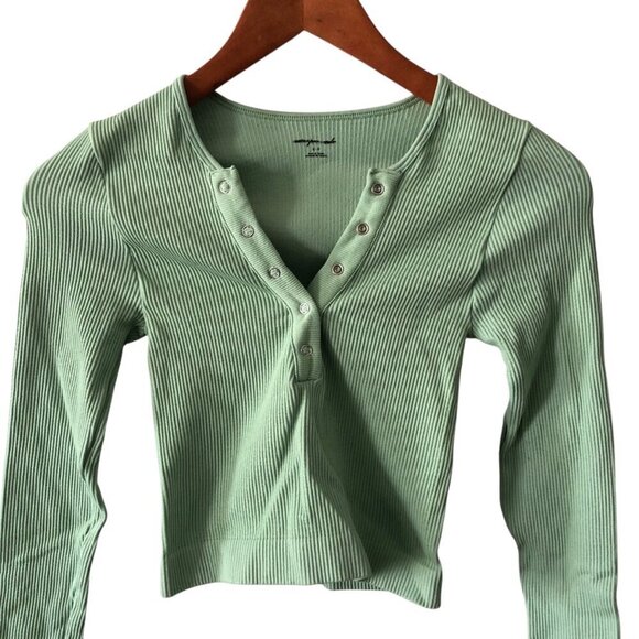 URBAN OUTFITTERS Out From Under Women's Crop Top Green Long Sleeve Size SP - Picture 1 of 5